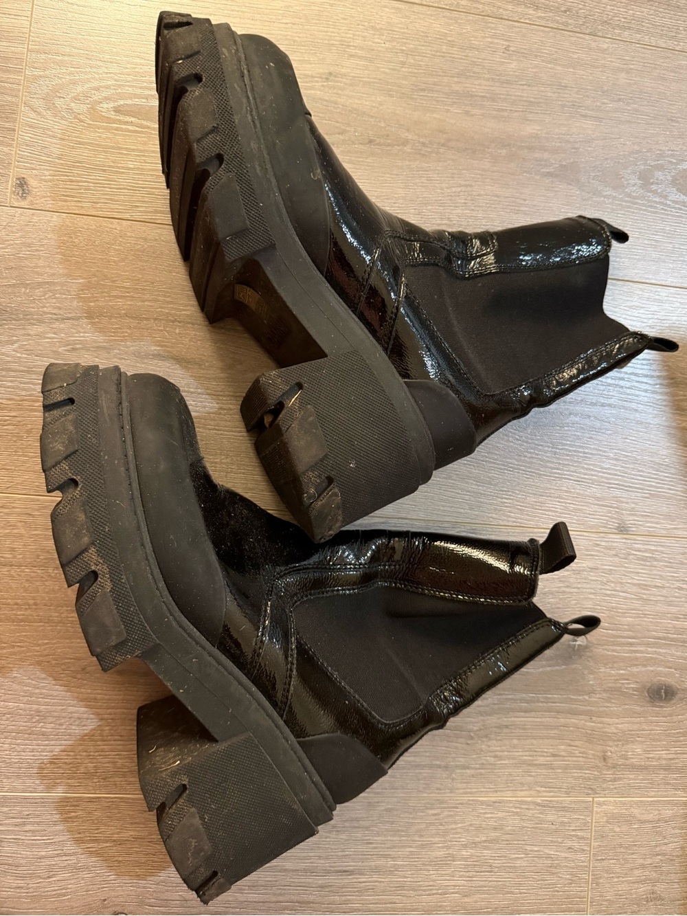 GANNI Black Platform Chelsea Boots (Women’s 38)